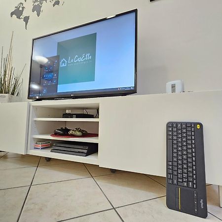 La Casetta Bilocale Centrale Con Terrazza Parkfree Wifi Minipc Ps4 Ac イェージ エクステリア 写真