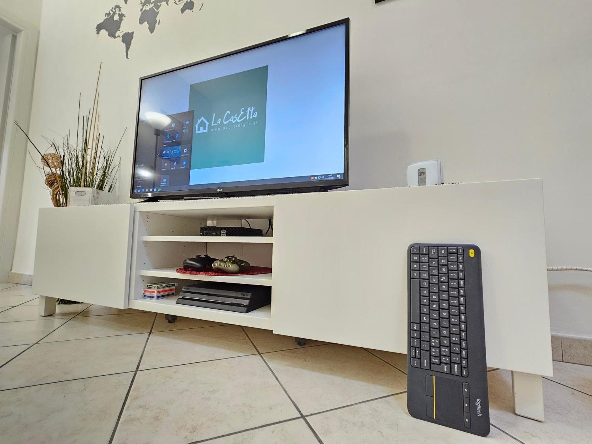La Casetta Bilocale Centrale Con Terrazza Parkfree Wifi Minipc Ps4 Ac イェージ エクステリア 写真