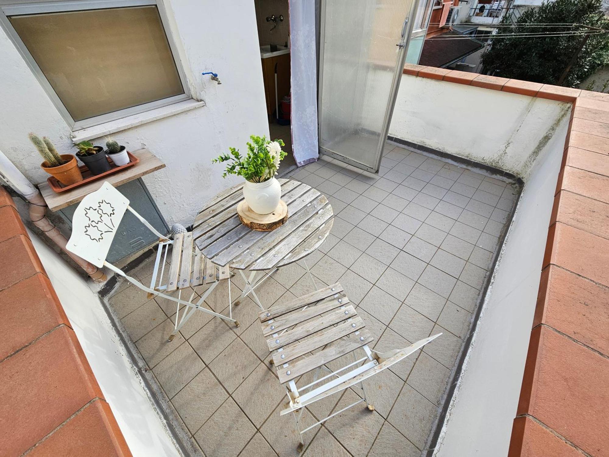 La Casetta Bilocale Centrale Con Terrazza Parkfree Wifi Minipc Ps4 Ac イェージ エクステリア 写真