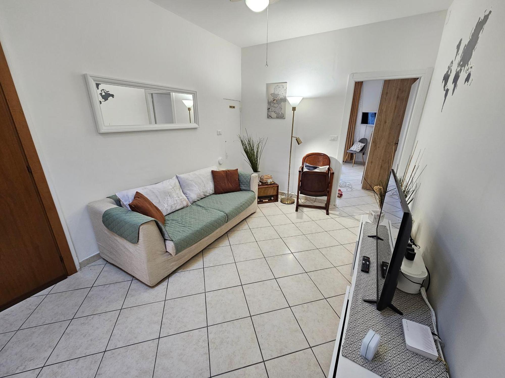 La Casetta Bilocale Centrale Con Terrazza Parkfree Wifi Minipc Ps4 Ac イェージ エクステリア 写真